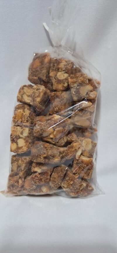 Pé de Moleque em quadradinhos 250g